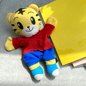 巧虎新款手偶,巧虎手势表演儿童玩具布偶娃娃(正品)现在