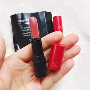 阿玛尼102口红中样