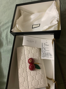 gucci白色樱桃包,19年夏日限定,现已绝版,19年4月生