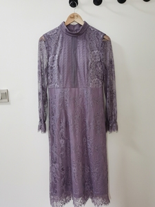 谷邦蕾丝连衣裙，紫色蕾丝长裙