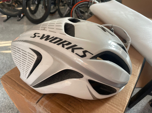 闪电头盔sworks头盔闪电气动头盔