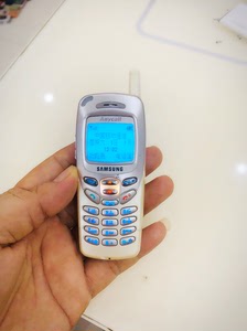 三星n628精品淡金色珍藏版怀旧经典手机