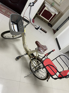 安琪儿自行车,基本没骑过,九九成新