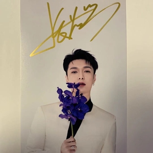 张艺兴亲笔签名照片周边 明星同款亲签明信片签名海报送朋友礼物