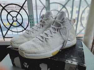 adidas j wall 2 沃尔二代 篮球鞋 boos