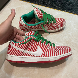 nike dunksb拐杖糖果白红绿圣诞限定板鞋