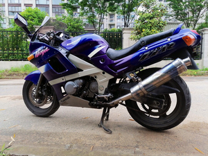 川崎zzr四缸水冷400cc摩托车,非本田铃木雅马哈黄龙贝纳