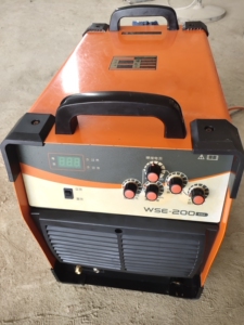 佳士wse200交直流弧焊机,可焊铝,铜,铁,不锈钢,机器很