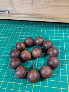 贵州黄花梨 广西黄花梨 细叶香佛珠手串 1.9直径,纹路优美