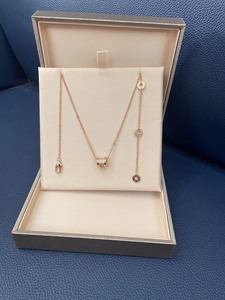 闲置宝格丽小蛮腰项链,去年专柜购入 正品保证 就戴了几次而已