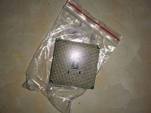 同款货源tb1670302955淘宝amd速龙x4740cpu   主板坏了  送一个