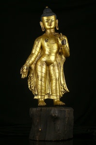 大尺寸马拉王朝风格铜鎏金释迦牟尼站立像