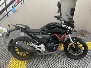 力帆kpt200 改装手把加热 带俩射灯 两个边厢刚做完保养