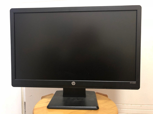 poudetion淘宝优派19寸宽屏液晶显示器va1916w 16比9 lcd0人付款