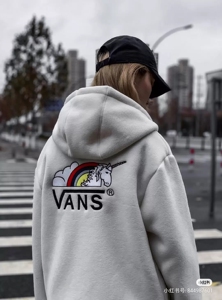 vans摇粒绒独角兽外套l码正品
