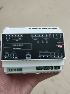 安居宝门禁控制器