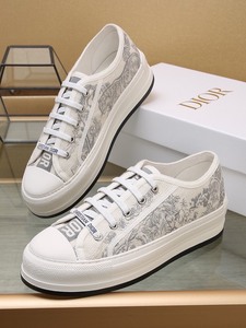 情侣款迪奥dior 刺绣版本休闲板鞋小白鞋,刺绣电绣顶级,个_阿里巴巴找