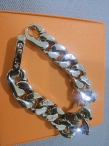 lv2022年新款520情人节礼物竹节手链手绳转运手串手链