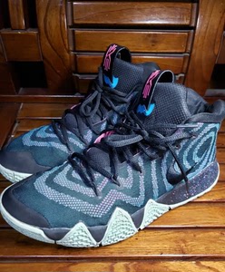 耐克kyrie欧文4代男亡灵节电紫实战篮球鞋