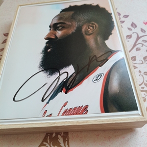 哈登亲笔签名照,八寸,实拍图,爽快直接拍赠配套相框