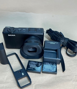 适马dp2 merrill适马dp2m 卡片相机 购于闲鱼