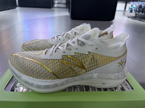 安踏男鞋c202 gt-冠军配色碳板马拉松专业竞速跑鞋 gt