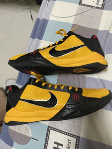 kobe科比5李小龙  全新天价  47.5 zk5 复刻
