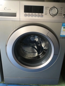 滚筒洗衣机照片