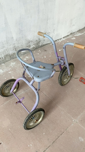 80,90年代老儿童三轮车, 摆件 玩具三轮车 铁皮玩具车怀