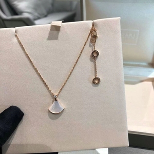 宝格丽小裙子扇形项链18k金满钻蛇形蛇骨男女对戒戒指弹簧咏绽