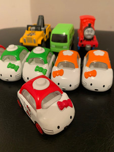 全新HelloKitty 凯蒂猫卡通合金玩具车，小铁车，超可