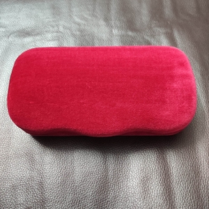 gucci眼镜盒,古驰眼镜盒,中国红特别款,全新正品!专柜货