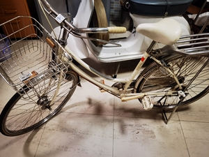 日本宫田 26型80年代原产不锈钢自行车,原版原漆,自发电大