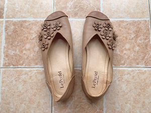 qiangqiang0228淘宝leperfel丽柏斐儿女鞋, 小羊皮,实体店36码.