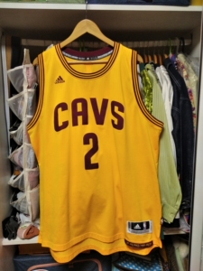 adidas阿迪达斯nba骑士2号凯瑞欧文欧神仙二客黄色球衣