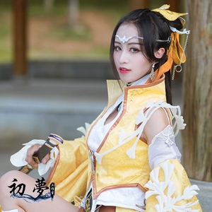 剑三cosplay藏剑成女二小姐雪河二小姐