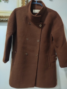 吕四海鲜98淘宝桐菲娅女装咔莱得连帽风衣意之秀中老年外套广娜丽人