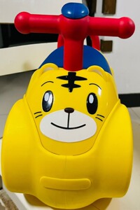 巧虎扭扭车