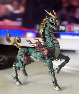 海洋堂自在置物麒麟