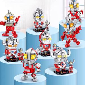 正版超人奥特曼模型兼容乐高方头仔拼装积木男孩益智玩具新年礼物