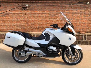 宝马r1200rt 经典巡航 旅行 踏板二手摩托车 拳击手