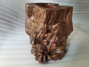 精品桫椤木树榴笔筒(原木)…长宽高27*24*28cm(内径