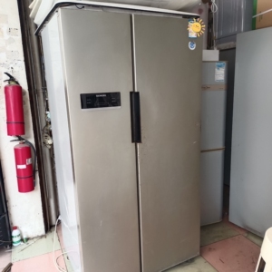 博西华家用电器,风冷无霜对开门冰箱610升,节能省电.厨房专