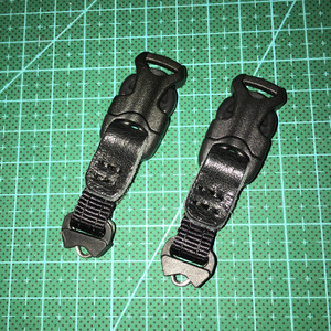 相机快拆卡扣,方便摄影工作者拆下肩带