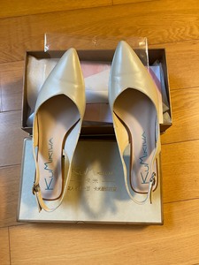 卡米Kumikiwa女鞋，夏季款正品38码，全套都在仅穿过两