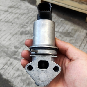 废气循环阀发动机外部清洗剂大众宝来汽车氧传感器老捷达废气单向阀副