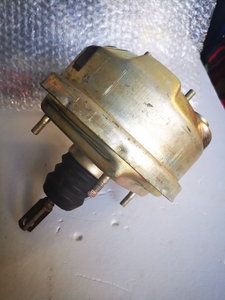 拉达尼瓦汽车配件