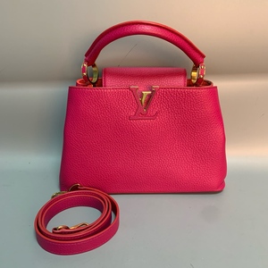 lv/路易威登 capucines bb大红色全皮女包单肩包
