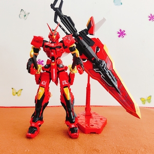 大班mg红异端1/100,非万代,自改红黑配色,燃爆配金色调