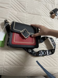 00tb009147156淘宝(广告画册):97时尚冬日 (堡狮龙服装包包)(孔网